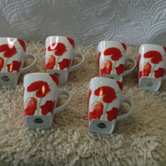 6 Food Network Porcelain Poppies Mugs; Festive; Trending, Elegant Dining, Coffee - Picture 4 of 5